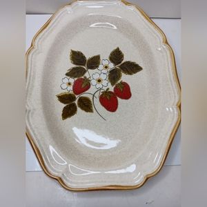 Mikasa Strawberry Festival Oval  Serving Platter Large Rare Find eb801 Japan